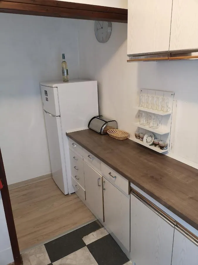 Apartman Jasna Banjole I 0*,  Croatia